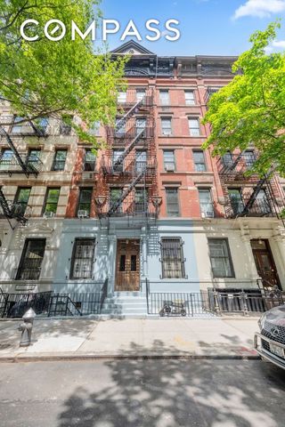 521 E 83rd St Apt 1W, New York City, NY 10028