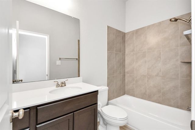 13208 Sage Meadow Lane, Pearland, TX 77584
