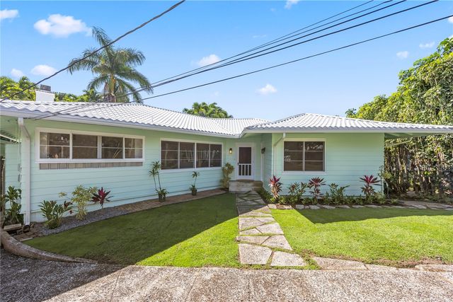 19 Hinalo Place, Honolulu, HI 96817
