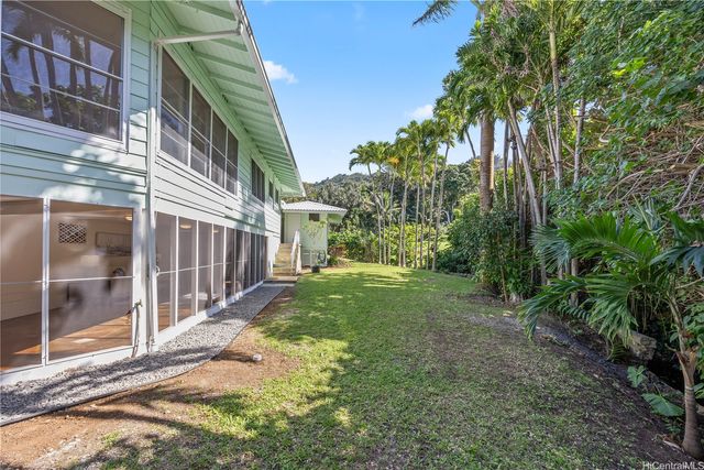19 Hinalo Place, Honolulu, HI 96817