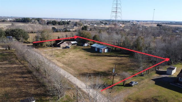 168 County Road 6057, Dayton, TX 77535