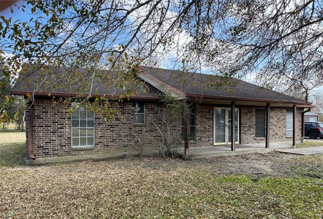 168 County Road 6057, Dayton, TX 77535