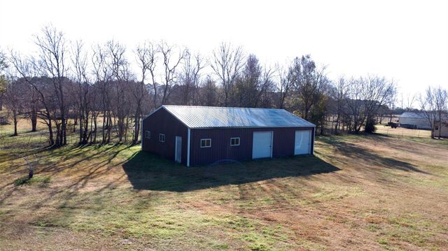 168 County Road 6057, Dayton, TX 77535