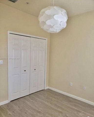 11503 NW 89th St 213, Doral, FL 33178