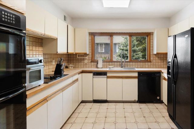 302 Grant Terrace 1, Mamaroneck, NY 10543