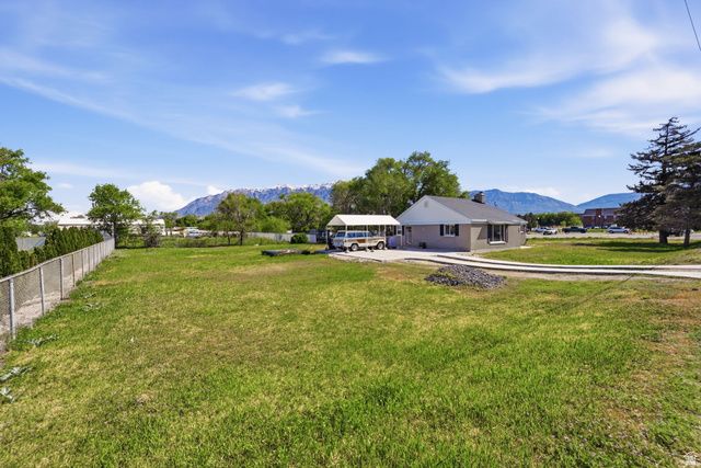 2036 W 1800 N, Farr West, UT 84404