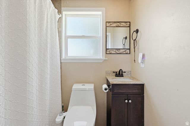 2036 W 1800 N, Farr West, UT 84404