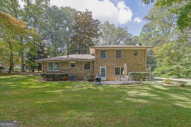 2292 Cambridge Street, Snellville, GA 30078