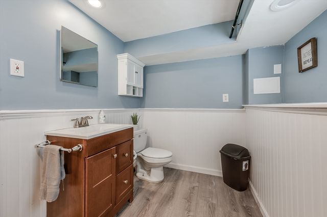 72 Norwich Rd, Brockton, MA 02302