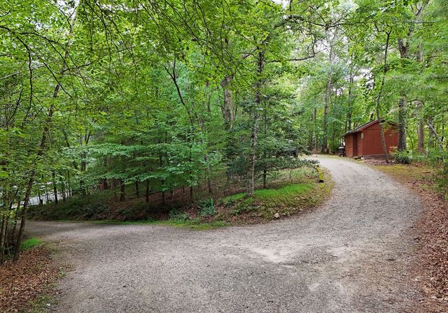 47 Walnut Cove Road, Blairsville, GA 30512