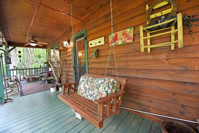 47 Walnut Cove Road, Blairsville, GA 30512