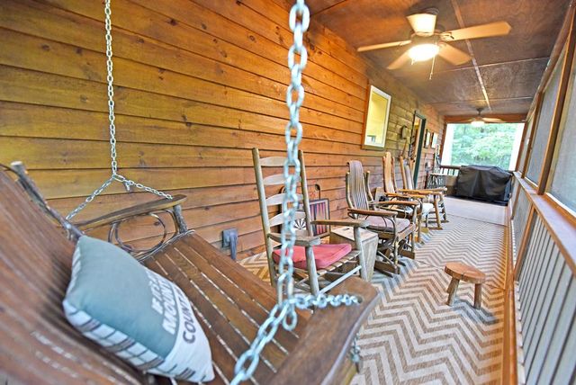 47 Walnut Cove Road, Blairsville, GA 30512