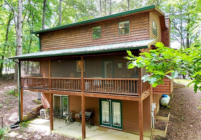 47 Walnut Cove Road, Blairsville, GA 30512