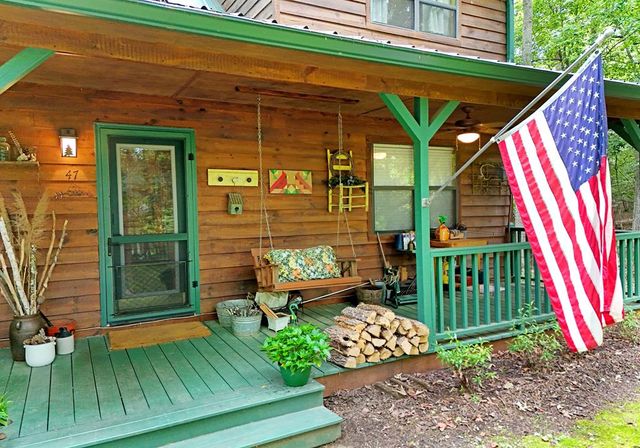 47 Walnut Cove Road, Blairsville, GA 30512