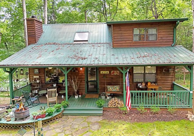 47 Walnut Cove Road, Blairsville, GA 30512