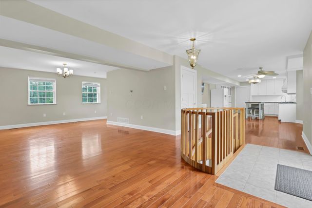 7977 Harlem Road, Westerville, OH 43081