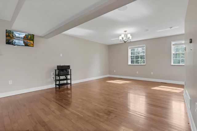 7977 Harlem Road, Westerville, OH 43081