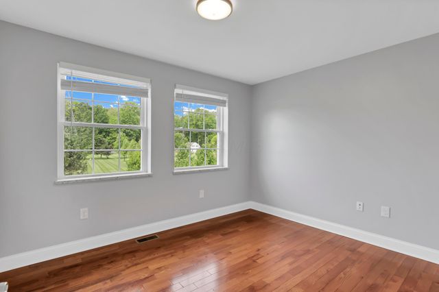 7977 Harlem Road, Westerville, OH 43081