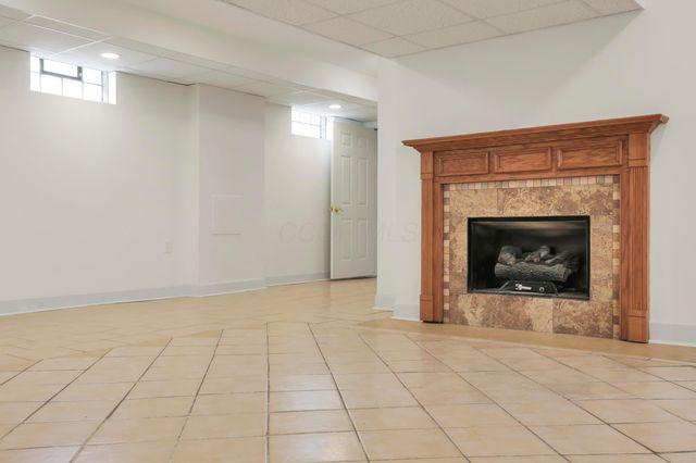 7977 Harlem Road, Westerville, OH 43081