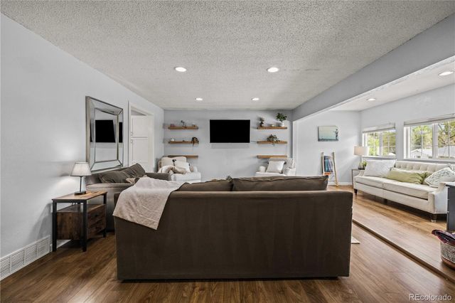 2951 S Downing Street, Englewood, CO 80113