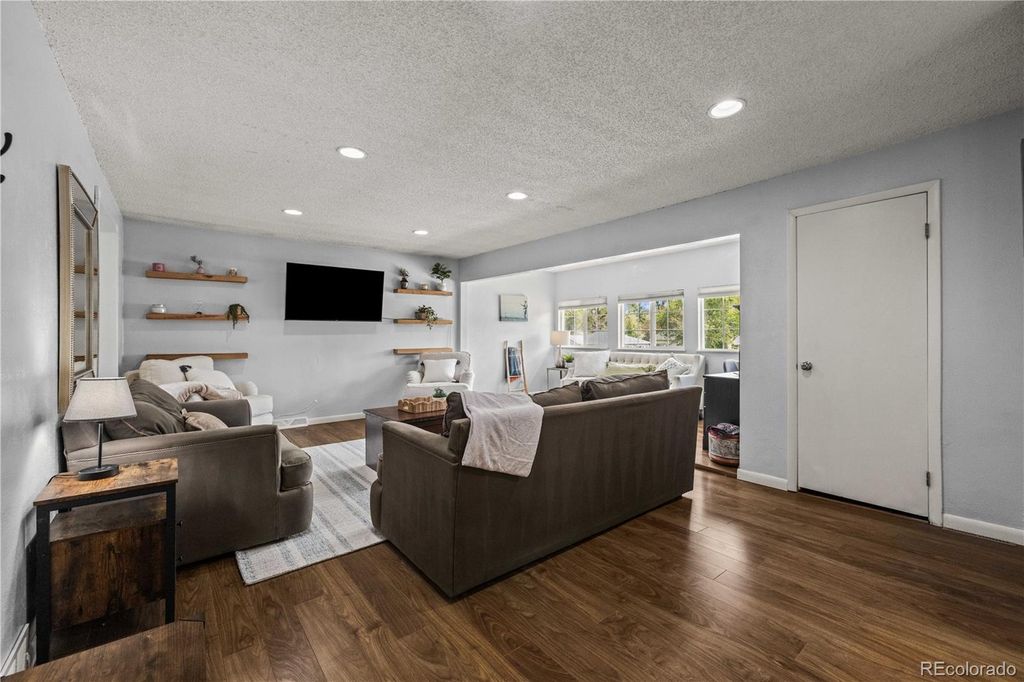 2951 S Downing Street, Englewood, CO 80113