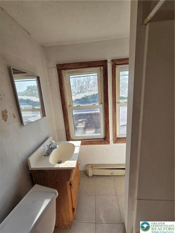1503 East 6 th, Bethlehem City, PA 18015