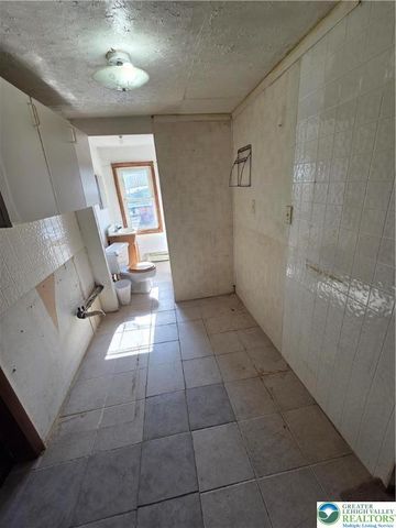 1503 East 6 th, Bethlehem City, PA 18015