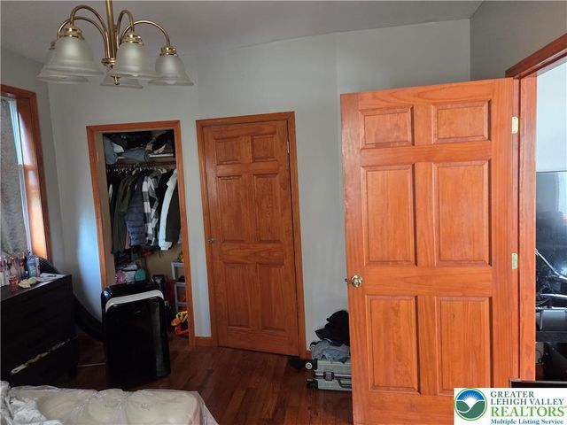 1503 East 6 th, Bethlehem City, PA 18015