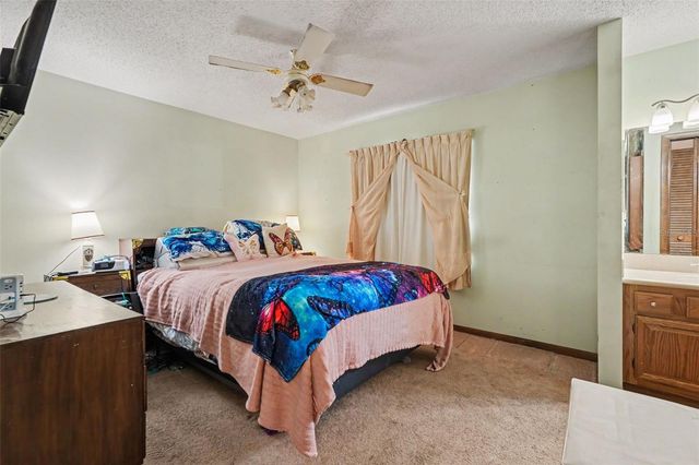 2815 LINDEN TREE STREET, Seffner, FL 33584