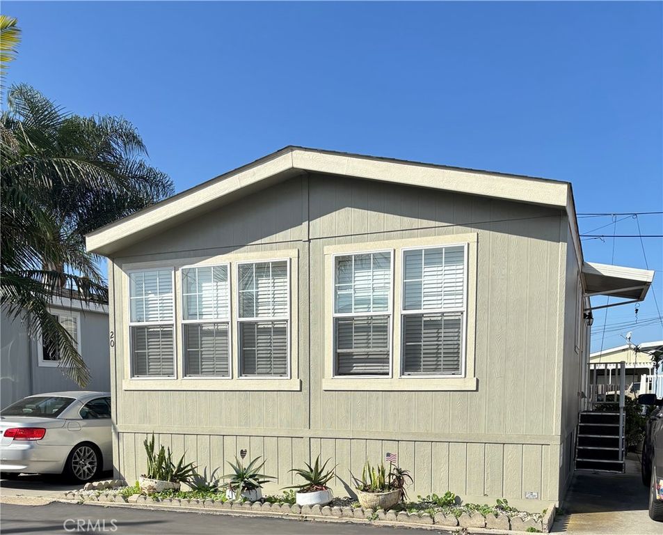 1684 Whittier Avenue 20, Costa Mesa, CA 92627