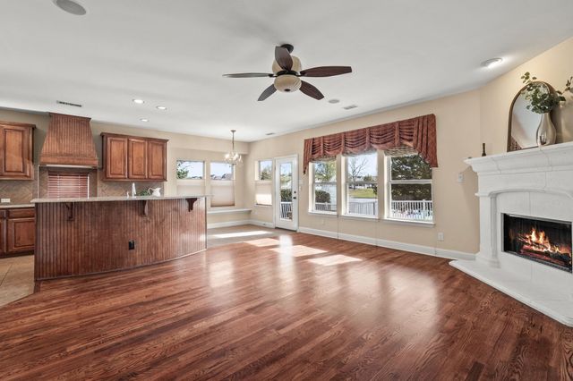 1312 Sea Pines Drive, Savannah, TX 76227