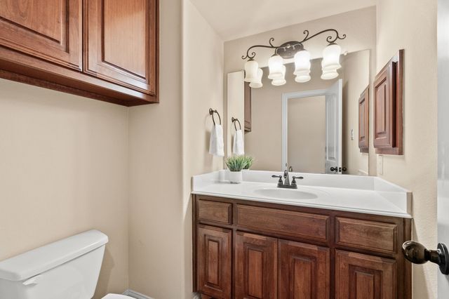 1312 Sea Pines Drive, Savannah, TX 76227