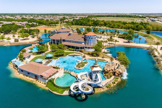 1312 Sea Pines Drive, Savannah, TX 76227