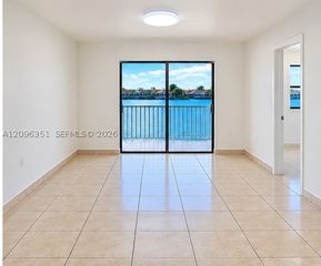 5580 W 26th Ct 102, Hialeah, FL 33016