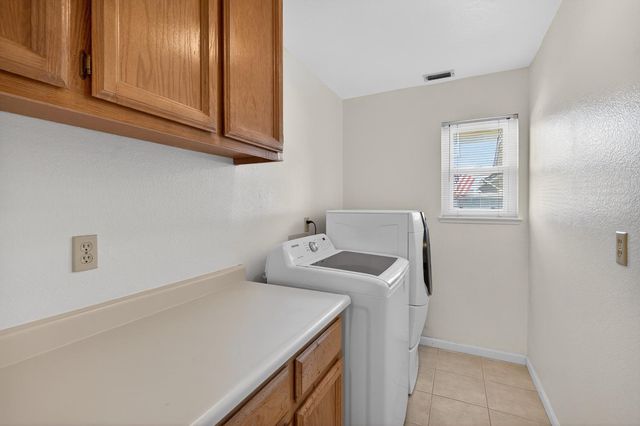 7535 Wynndel Way, Elk Grove, CA 95758