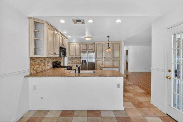 7535 Wynndel Way, Elk Grove, CA 95758