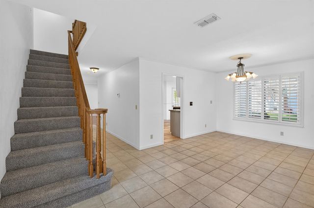 7535 Wynndel Way, Elk Grove, CA 95758