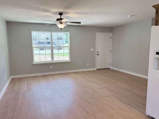 904 S Kirkpatrick Street, El Dorado Springs, MO 64744