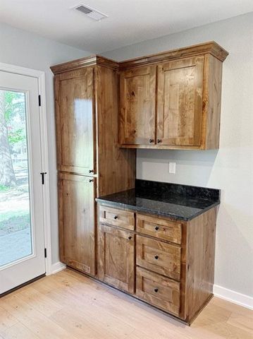 904 S Kirkpatrick Street, El Dorado Springs, MO 64744