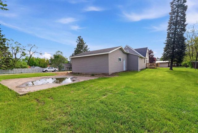 121 ELM STREET, Plainfield, WI 54966