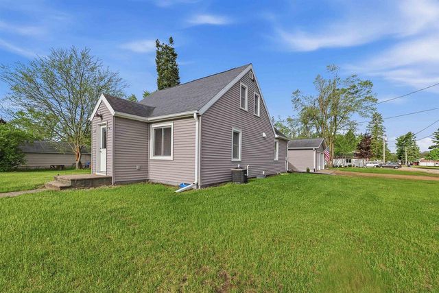 121 ELM STREET, Plainfield, WI 54966