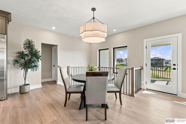 4509 N 213th Street, Elkhorn, NE 68022