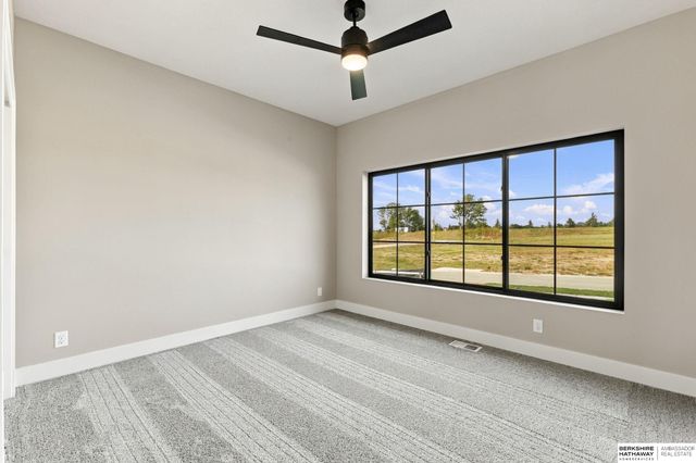 4509 N 213th Street, Elkhorn, NE 68022