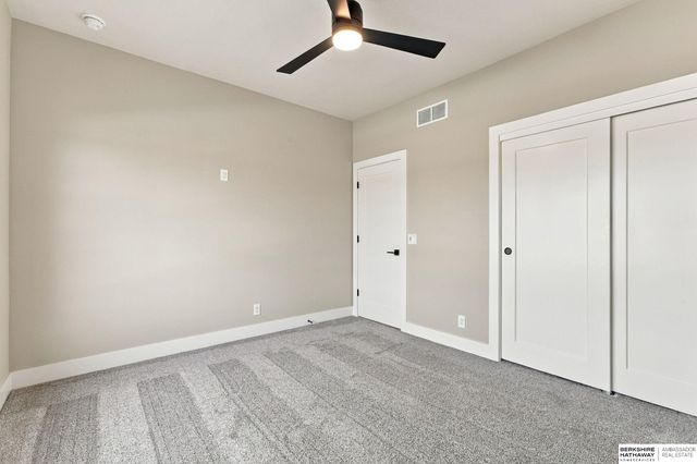 4509 N 213th Street, Elkhorn, NE 68022