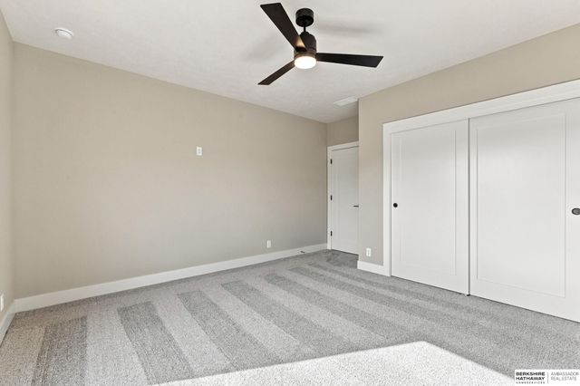 4509 N 213th Street, Elkhorn, NE 68022