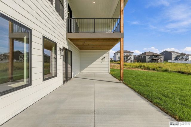 4509 N 213th Street, Elkhorn, NE 68022