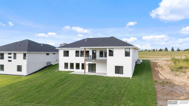 4509 N 213th Street, Elkhorn, NE 68022