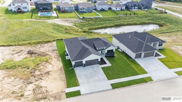 4509 N 213th Street, Elkhorn, NE 68022