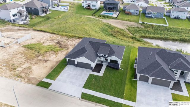 4509 N 213th Street, Elkhorn, NE 68022