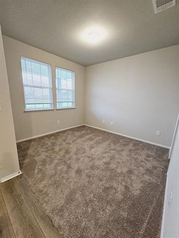 1449 GoForth RD, Kyle, TX 78640